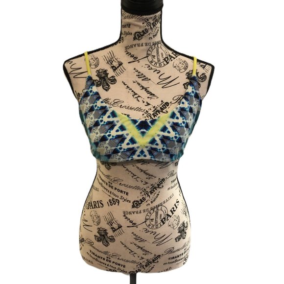 🎁d Carter Designer Strappy Bikini Top w/ tassels - Picture 2 of 11